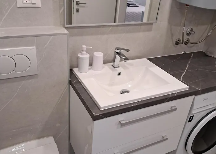 M&a 2 ماكارسكا