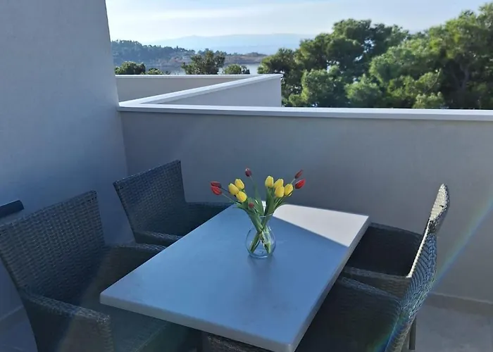 M&a 2 ماكارسكا