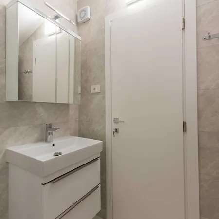 Apartment M&a 2
