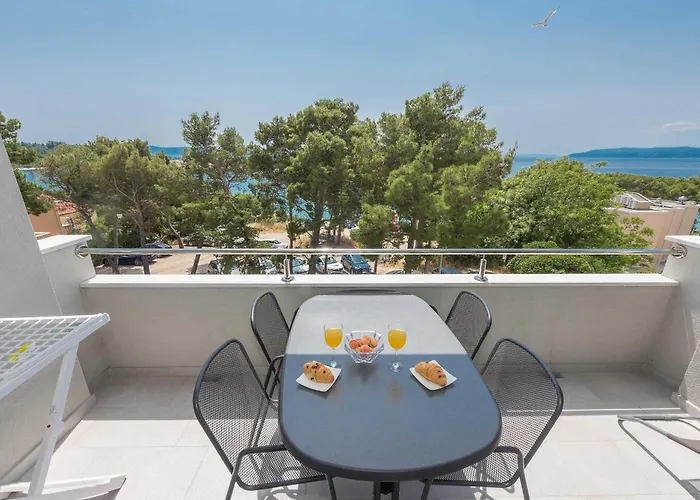 M&a 2 Apartment *