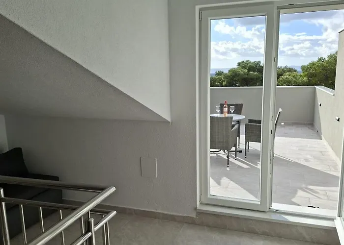 M&a 2 Apartment